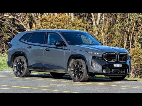 Trying to figure out BMW's XM in ten days.... | 4k