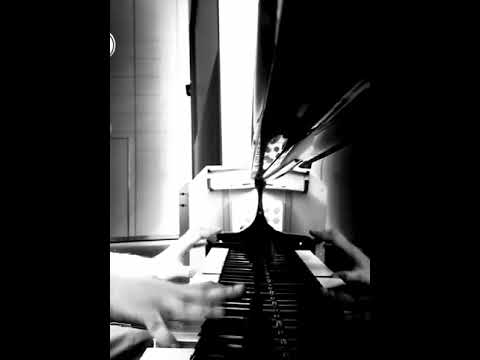 Ol' man river from Show boat (Kern/Hammerstein) - piano solo