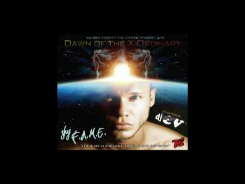 Quentin LeSon feat. Shy F.A.M.E. - Trapped