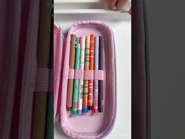 Vídeo relacionado con Legami - Goma retráctil - Meow, papelería para borrar lápices y ceras, goma con forma de pata de gato, ideal para la escuela o la oficina, idea de regalo divertida, 2,5 x 9,2 x 1,5 cm, tema Kitty