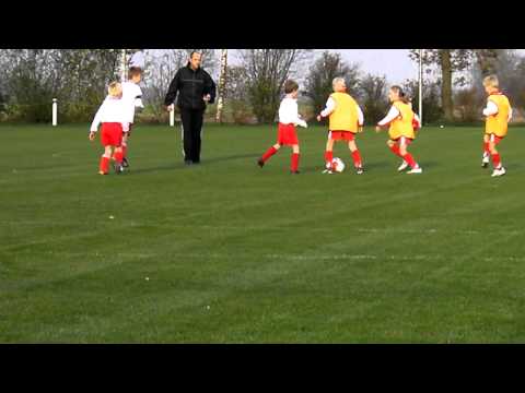 Pekelder Boys F1 - Heiligerlee F2G (05-11-2011)