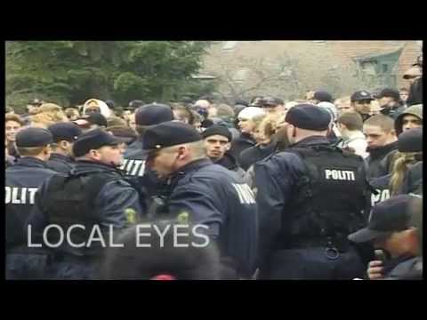 Politiet rydder Pusher Street på Christiania. del 3