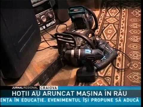 HOŢII AU ARUNCAT MAŞINA ÎN RÂU