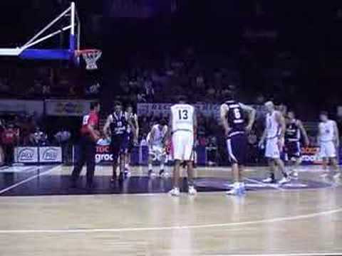 25 08-01-08 Ulebmatch BCO-Bologna - Vrijworpen Greg Brunner.