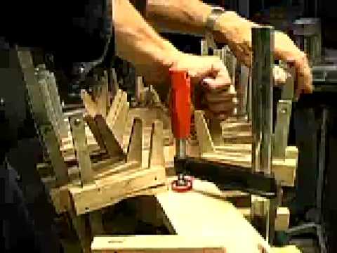 Build a Nyckelharpa with Sören Åhker