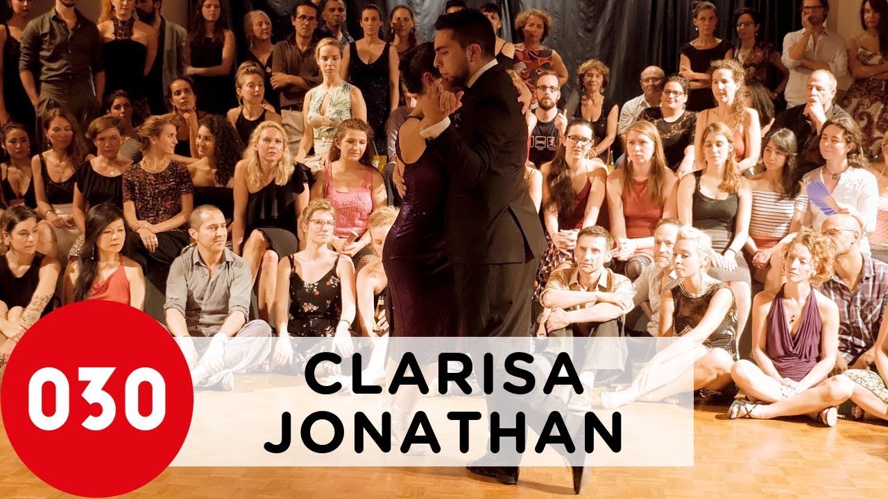 Clarisa Aragon and Jonathan Saavedra – Copas, amigas y besos #ClarisayJonathan