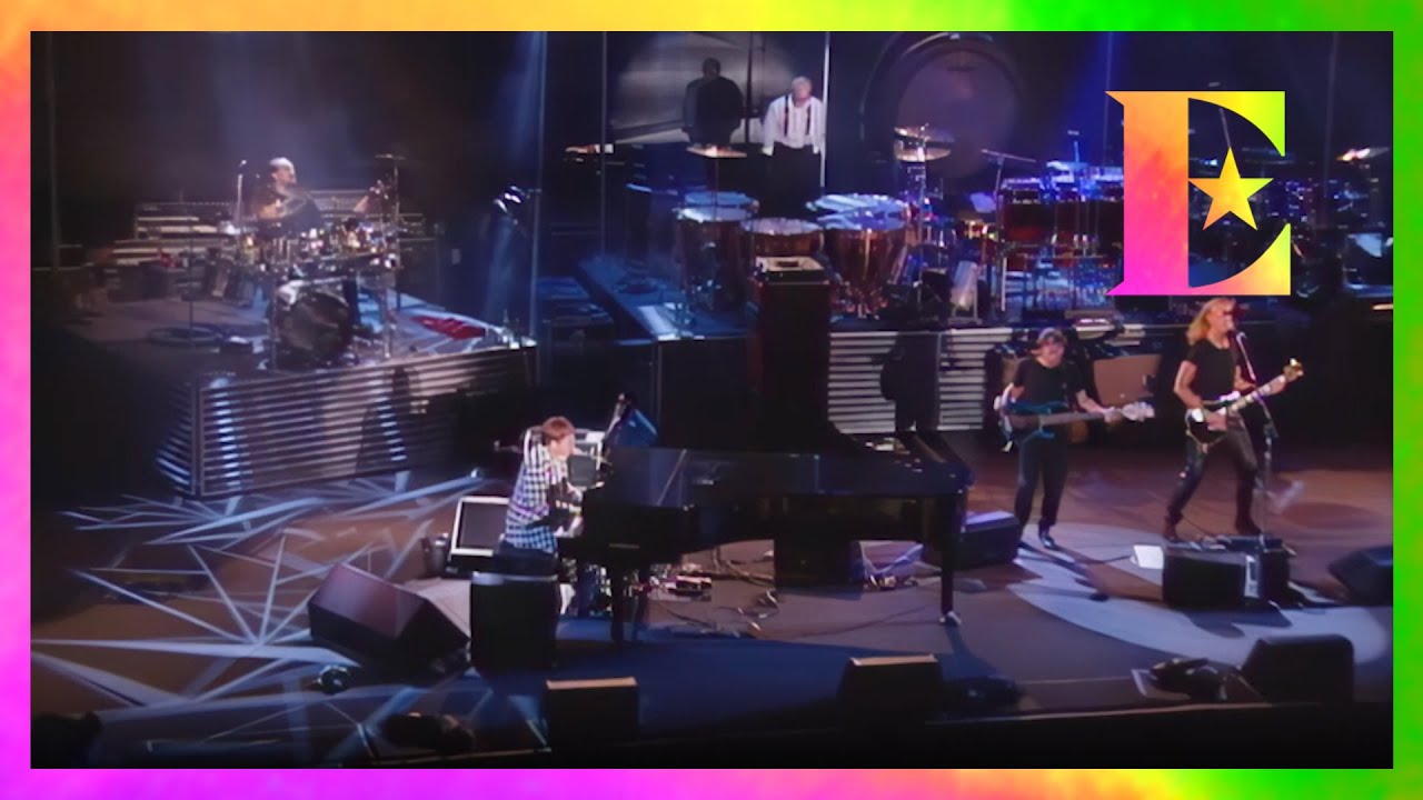 Elton John - Someone Saved My Life Tonight (Live At Estádio Do Flamengo, Brazil / 1995) - YouTube