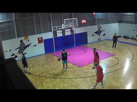 SUPERIOR LEAGUE  STROUBULLS - RED FIGHTERS 80-92