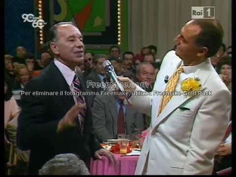 Spezzone da "Cari amici vicini e lontani" (1984)