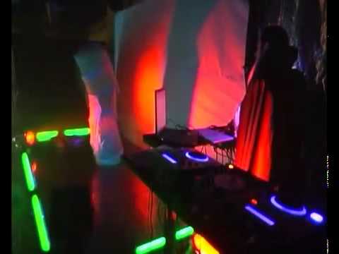 Vivian Darkangel: "Electro Shock"