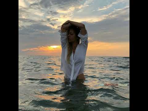 Deborah De Luca & Ballarak - Synthesis