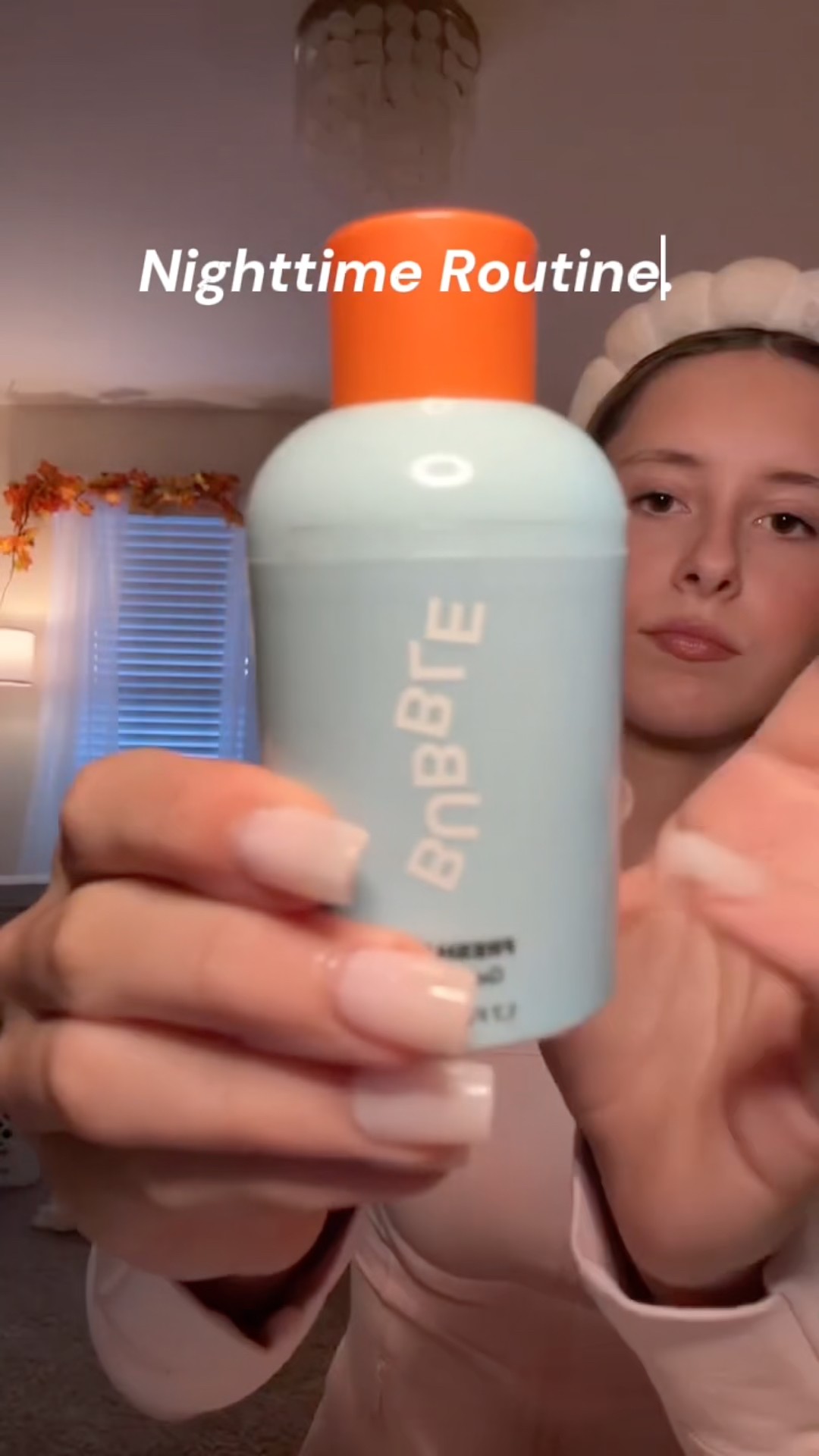 Coba deh skincare routine ini, bikin kulitmu glowing dengan cara yang simpel dan aesthetic! ✨💖