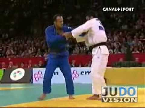 JUDO 2010 Tournois de Paris: Levan Tsiklauri (GEO) - Leandro Guilheiro (BRA)