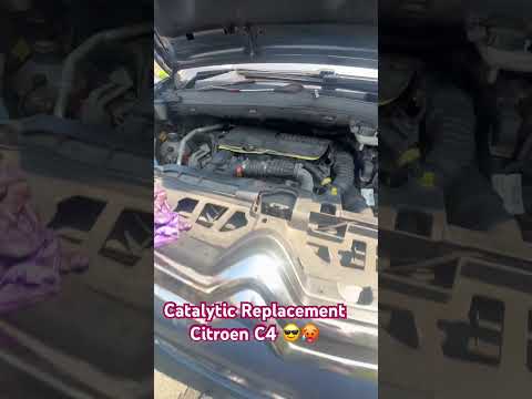 Citroen C4 catalytic converter replacement #citroen #catalyticconverter #replacement