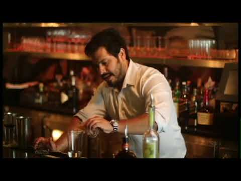 How to Make Martinis With Cointreau