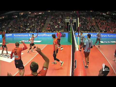 Berlin RECYCLING Volleys - WWK Volleys Herrsching (German Cup Highlights)