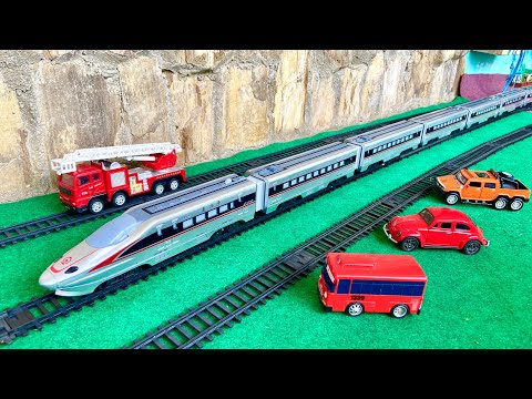 Unboxing and ASMR testing: A rare Japanese bullet train set - Fenfa Train Model
