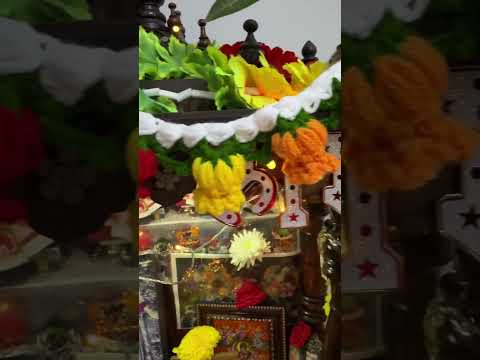 🪔 Happy Diwali! ✨Beautiful crochet toran (garland) 💛Comment below for the tutorial! 🧶 #crochet