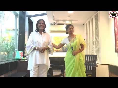 "Chawl" Exhibition Painting/sketches By Mena Malgavkar Inauguration by Farzana Contractor