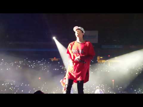 170329: BTS Wings Tour in Chicago - Save Me