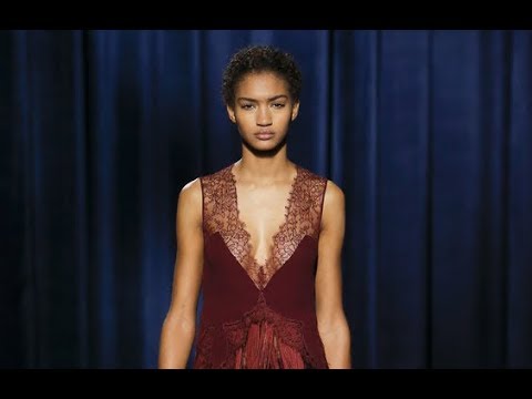 GIVENCHY Highlights Fall 2018/2019 Paris - Fashion Channel
