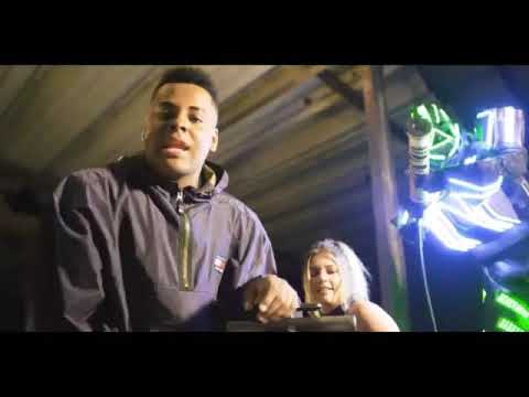 MC Kitinho e Louco de Refri - Não Faz Cara de Bobinha - HIT 2018