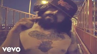 Estragos Trifulka - Mochate ft. Sen Dog of Cypress Hill (Official Video)