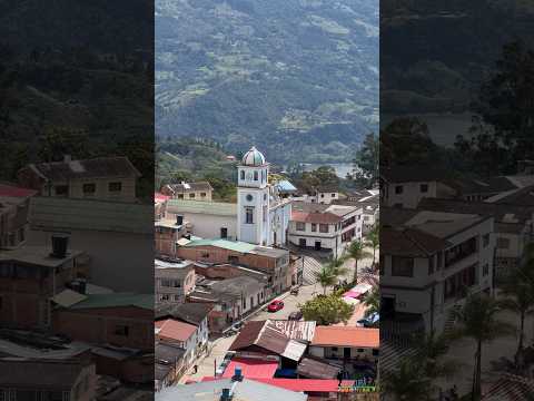 Así suenan las campanas parroquiales de mi amado #Macanal ❤️ del templo San Pedro de Alcántara.