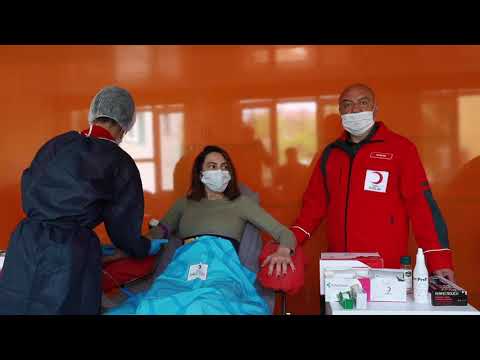 Günay Musayeva'dan örnek davranış...