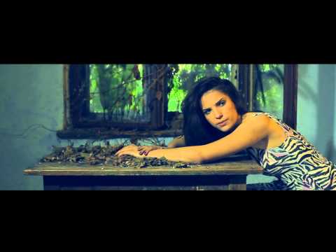 Clone Age - "Break Your Wall" Official Music Video