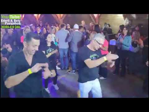 Arena Blumenau 26/08/2023 - Video-Clipe Original sem cortes - FlashBack Passinhos #arena #eurodance