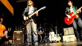 Oh! Mike&#39;s Cock! - Blue Suede Shoes (Carl Perkins)