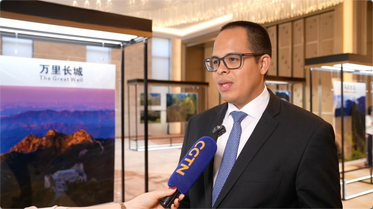 José Aguilar, funcionario de la Embajada del Perú en China: "Perú es mucho más que Machu Picchu"