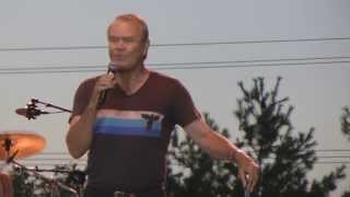 Glen Campbell  - Where&#39;s The Playground Susie - 07-27-2012