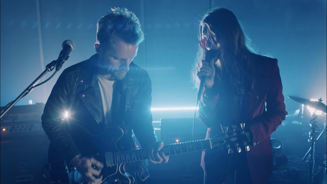 Aly & AJ - Get Over Here (Live)