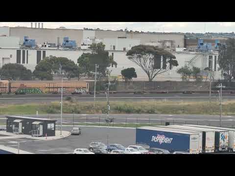 SCT SCT003 SCT009 CSR023 1MP9 train Corio Bay