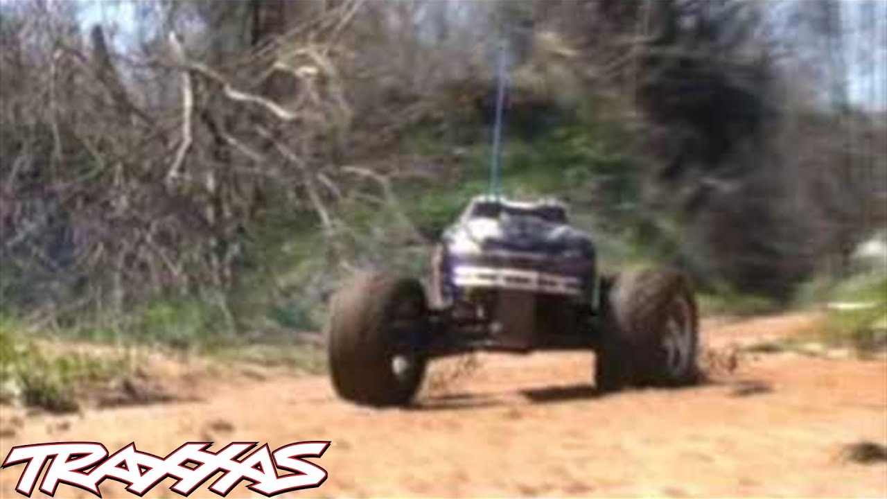 Traxxas Nitro T-Maxx 3.3 1:8 TQi bluetooth RTR červený