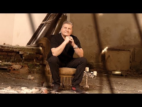 Marcel Zmožek - Nade mnou (Oficiální video)