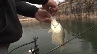 preview picture of video 'Winter Crappie Fishing Mikes Custom Jigs HOW TO'