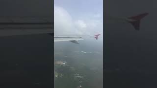 preview picture of video 'AirAsiaเครื่องลงสนามบินนานาชาติกระบี่ ลงอย่างนิ่ง บริการดี'