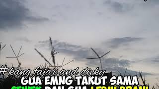 Download lagu Senja di tepi pantai mp3