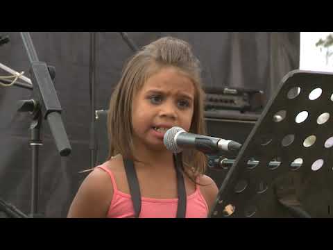 Bush Bands Bash 2014 Desert Divas