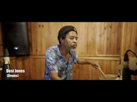 Desi Jones & Friends - Party Time