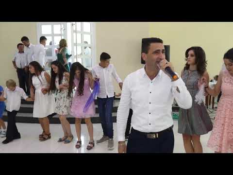 Nje valle e bukur popullore ne gezimin e Familjes  ( Hoxha )