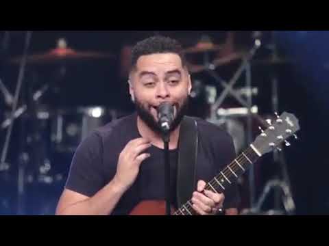 Deus Está Na Minha Frente video