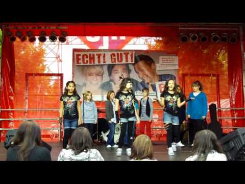 YAWAY @ Radio Teddy 5th Anniversary - " Heal The World "