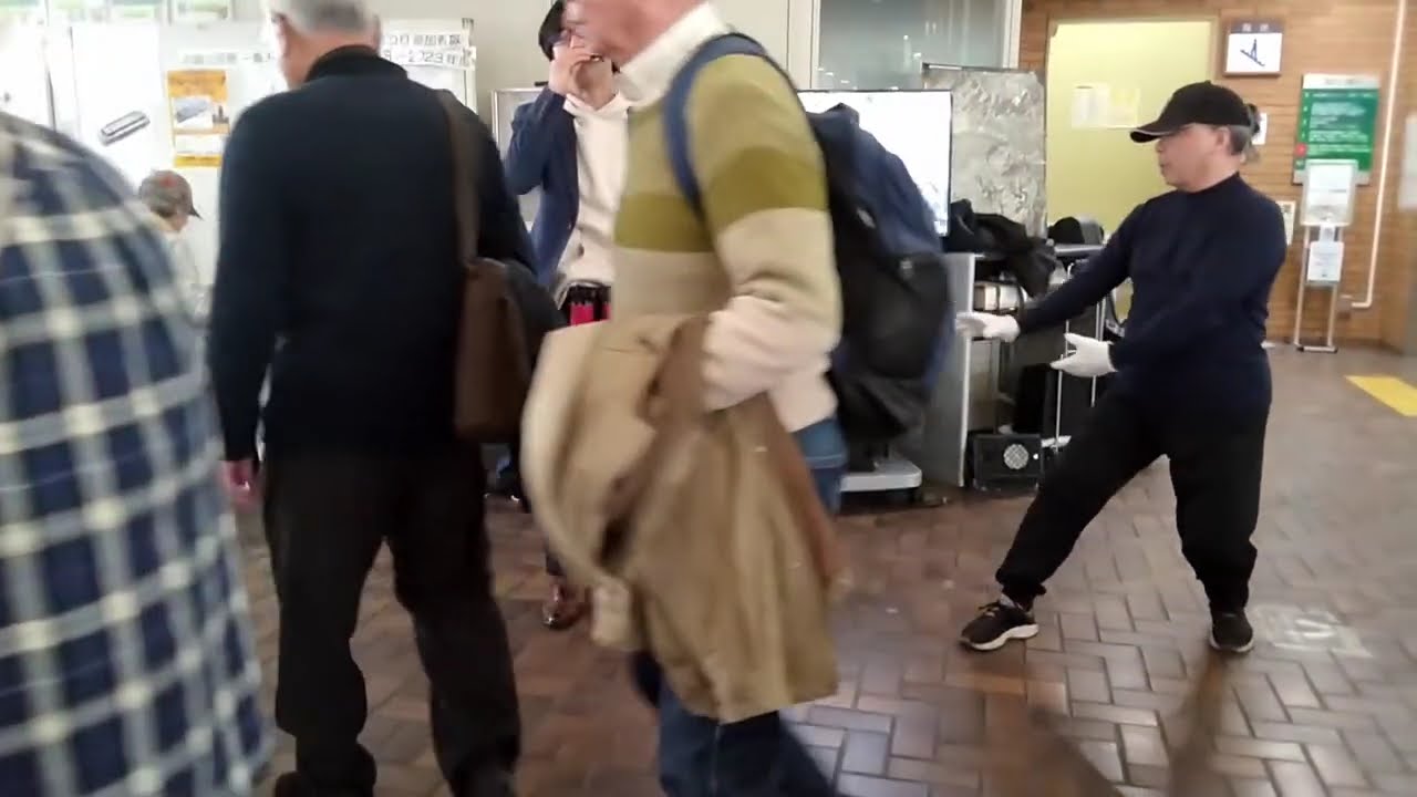 大野南公民館まつり2025／おにぎやかしエントランス路上パフォ・ﾌﾞﾙｰｽﾊｰﾌﾟｻｰｸﾙ with太極拳自主練サークル【コラボ】②／びっくり飛び入り特別参加【平松 悟pro】(^^/2025.3.3