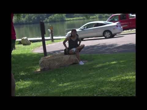 ရငခငသစ-Yin Kwin Thit