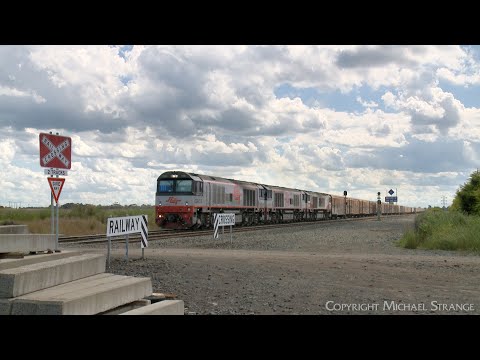 SCT 7PM9 Freight Train With Boxcars, Containers & Steel Wagons (8/11/2022) - PoathTV Railways