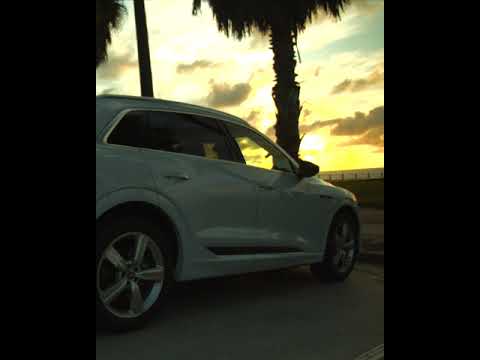 Audi E-tron promo